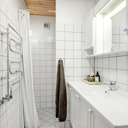 בית נופש Stunning In With Wifi אוטרופ